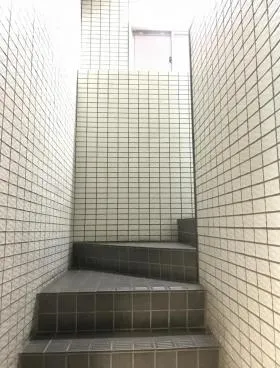 アソルティー新宿5丁目ビルの外観