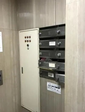 第5イノセビルの外観