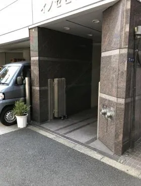 第5イノセビルの外観