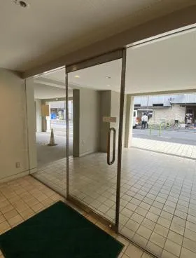 オークヒルアパートメントビルの外観
