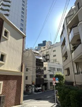 朝日マンション赤坂南部坂ビルの外観