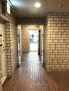 クレール六本木の外観
