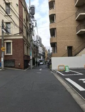 サンウッド六本木の外観