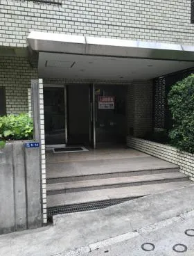 かなりマンション六本木の外観