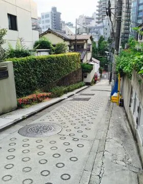 かなりマンション六本木の外観