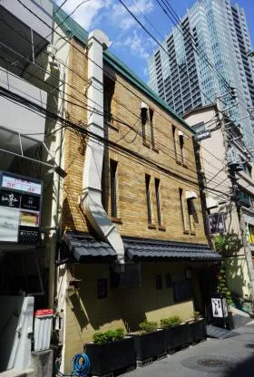 六本木プチビルの外観