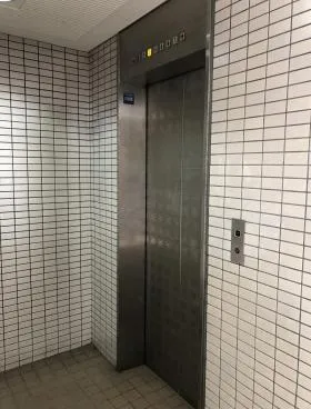 東麻布SSビルの外観