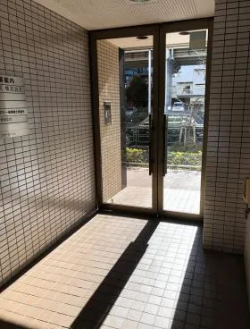 東麻布SSビルの外観