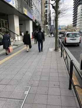サンワット渡邊ビルの外観