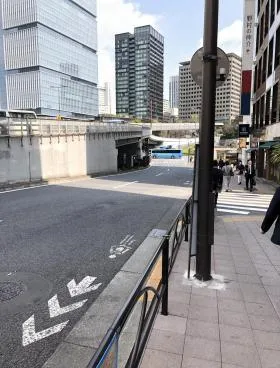サンワット渡邊ビルの外観