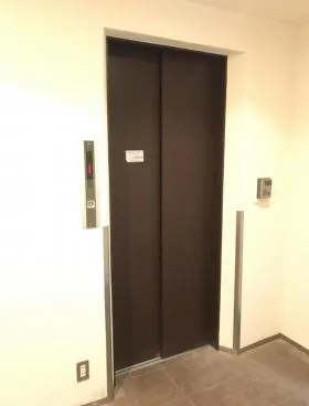 タウンコート六本木の外観