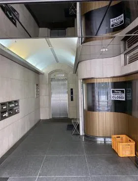 六本木Uビルの外観