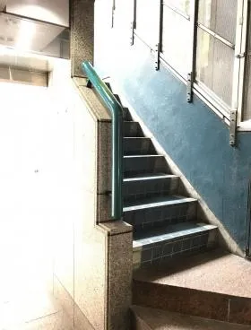 六本木日栄ビルの外観