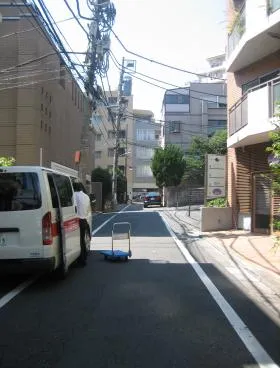 六本木Eフラットビルの外観