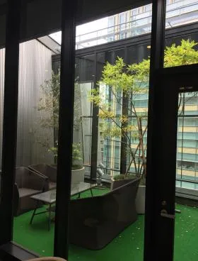 アクソール六本木の外観