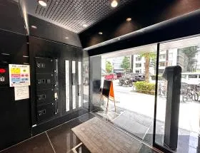 京王西新宿南ビルの外観
