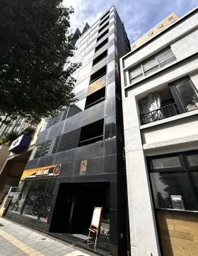 京王西新宿南ビルの外観