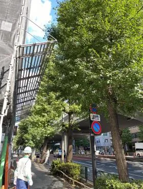 杉下ビルの外観