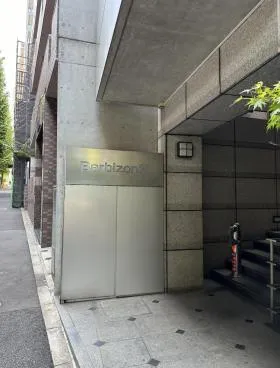 Barbizon28の外観