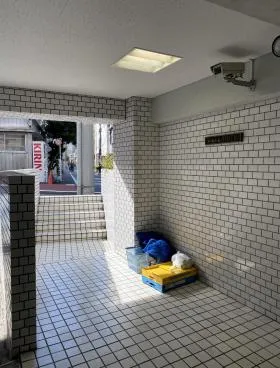 ハレのぐちビルの外観