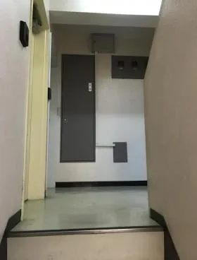 西麻布ハウスビルの外観