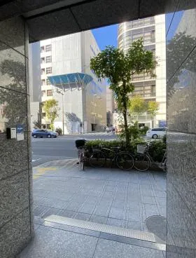 共同ビル(小伝馬町駅前)の外観