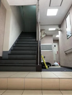 麻布パレスビルの外観