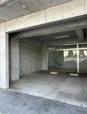Barbizon58の外観