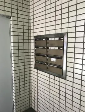 広部ミヤケビルの外観