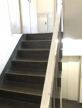 サンライズ六本木ビルの外観