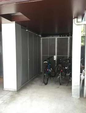 西麻布3243ビルの外観