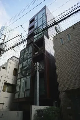 西麻布3243ビルの外観