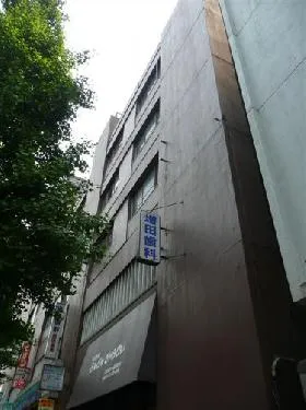 梅田ビルの外観