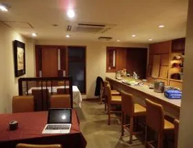 西麻布ラポートビルの外観