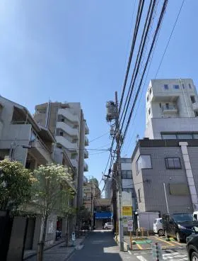 カーサ西麻布ビルの外観