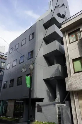 BIS西麻布の外観