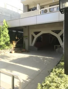 南青ハイツの外観