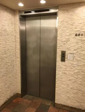 NYKビルの外観