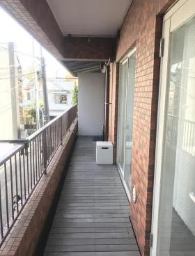 サントロペ南青山の外観