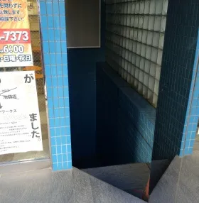 第2前田ビルの外観