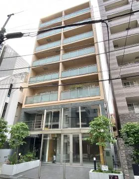 南青山ハウスビルの外観
