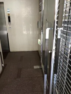 六本木稲垣ビルの外観