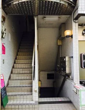 喜楽ビルの外観