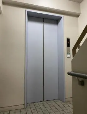 六本木高橋ビルの外観