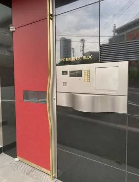 IPC麻布龍土町(龍土館ビル)ビルの外観