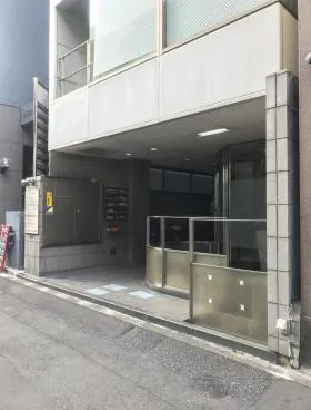 ミノウラビルの外観