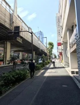 六本木ハイツの外観