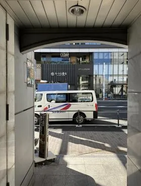 六本木フランセビルの外観