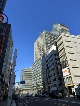 六本木フランセビルの外観