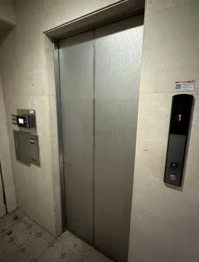 サカイリ9の外観